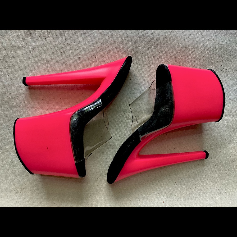 Pleaser clear and hot pink 7 inch heels size 7 no box dust bag only